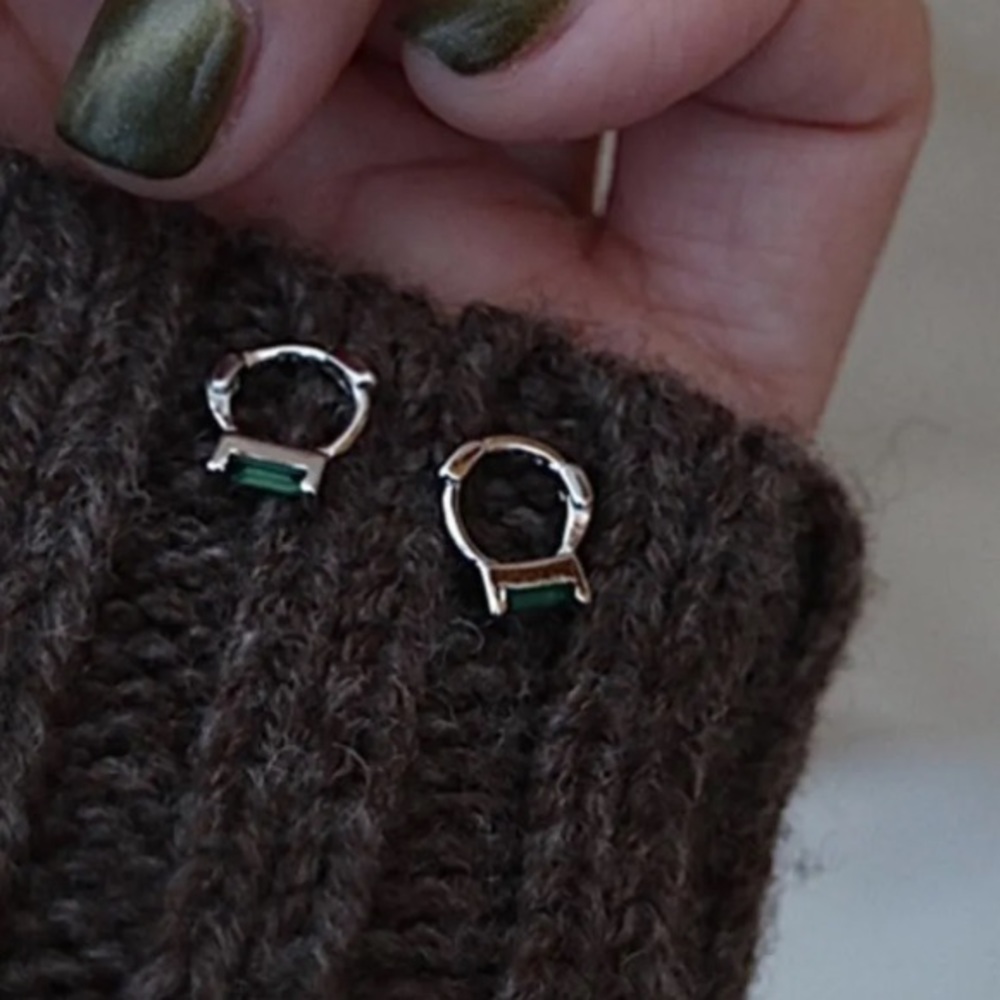 Earrings - Picture 10 of 13